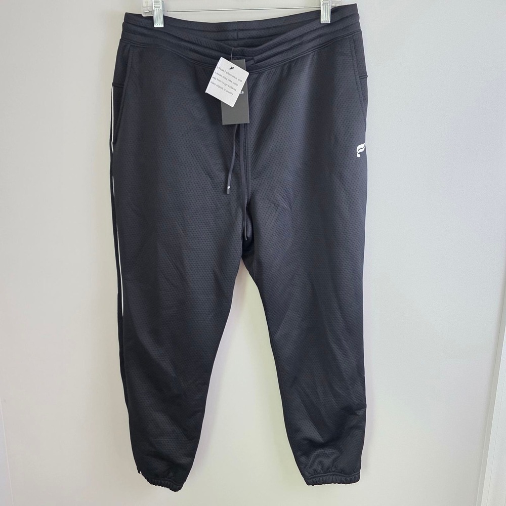 Fabletics Mens Mesh Athletic Joggers Black White Stripe L Short Gym Pants NEW